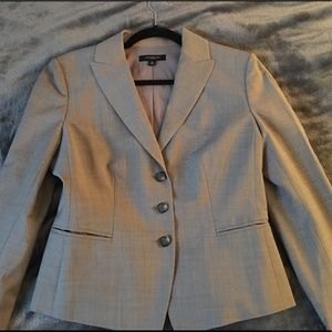 Ann Taylor Blazer size 6 taupe/grey